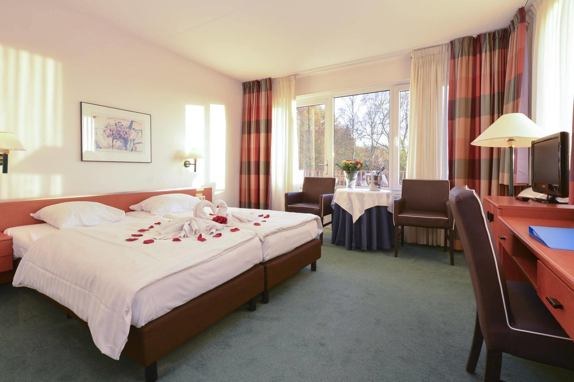 Fletcher Landhotel Bosrijk Roermond Kültér fotó